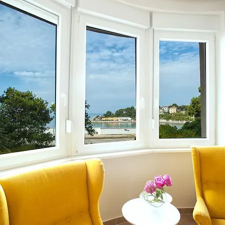 Apartments Sand Beach