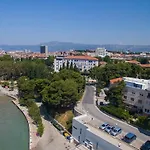 Apartments Sand Beach * Сплит
