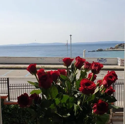 Apartments Sand Beach * Spalato